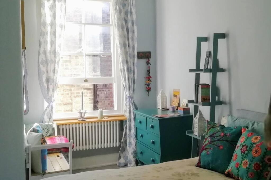 Appartement Charming London With Balcony Extérieur photo