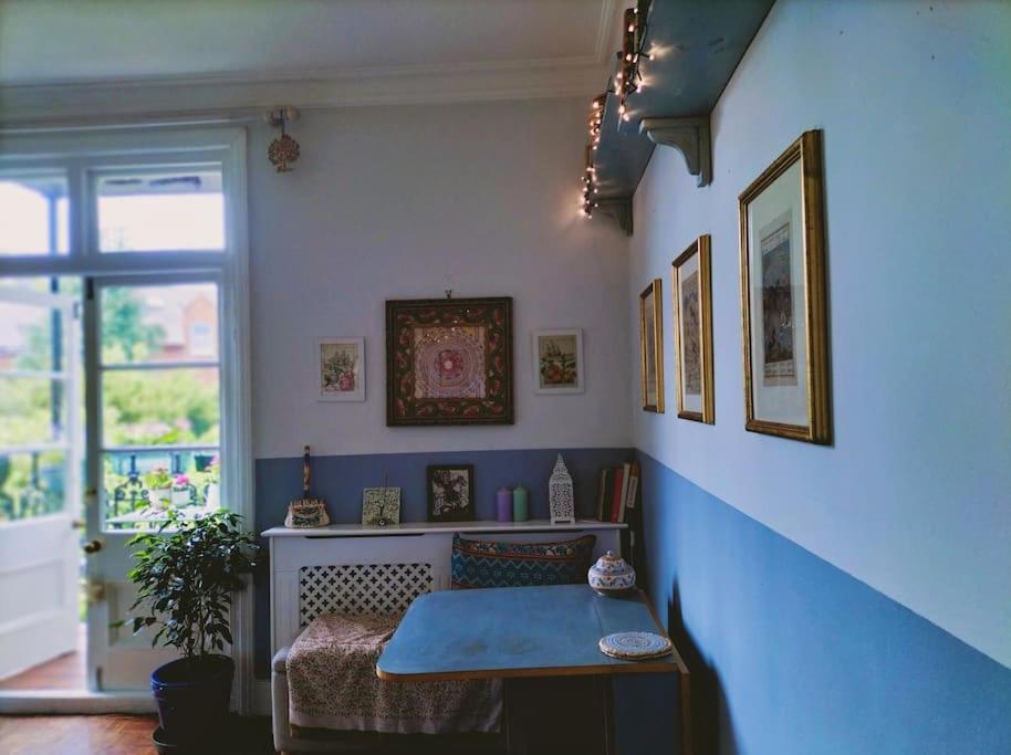 Appartement Charming London With Balcony Extérieur photo